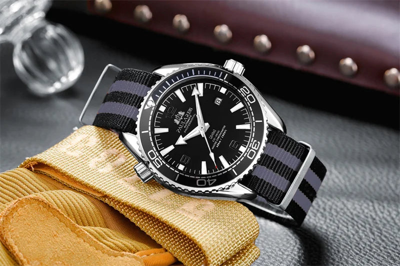 Professional Automatic Diving Watch - Men's Luxury Timepiece